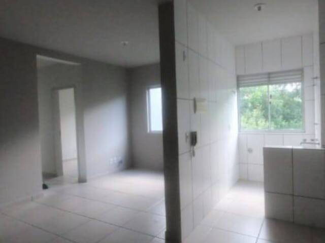 #38 - Apartamento para Venda em Criciúma - SC