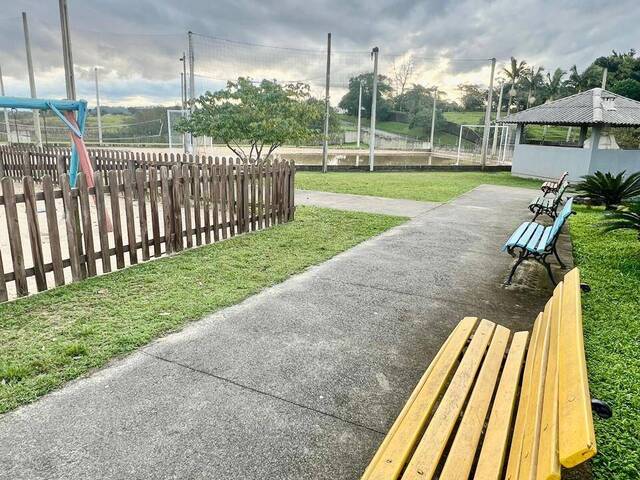 #41 - Apartamento para Venda em Criciúma - SC