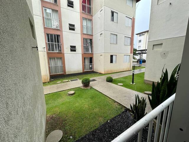 #61 - Apartamento para Venda em Criciúma - SC
