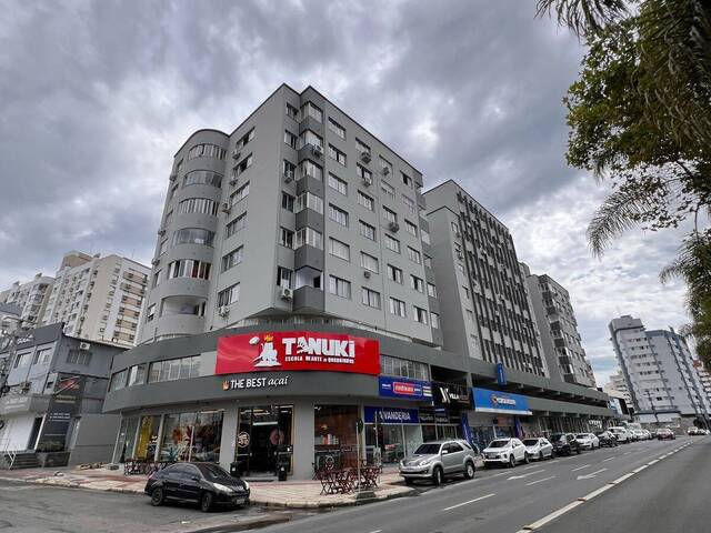 #66 - Apartamento para Venda em Criciúma - SC