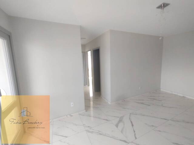 #68 - Apartamento para Venda em Criciúma - SC