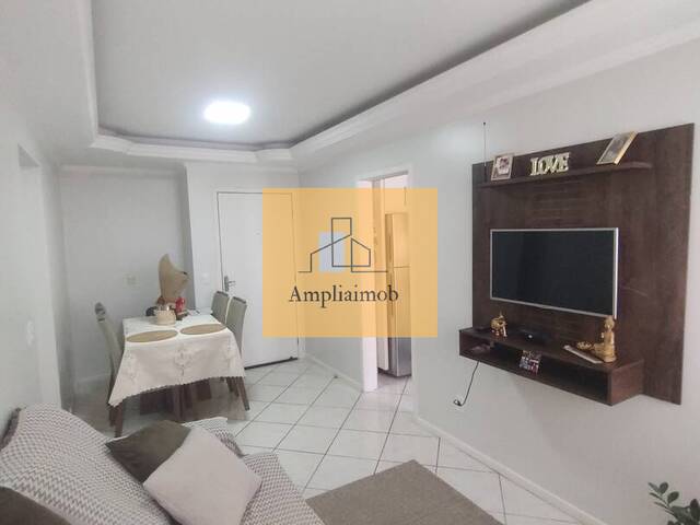 Apartamento para Venda em Criciúma - 4