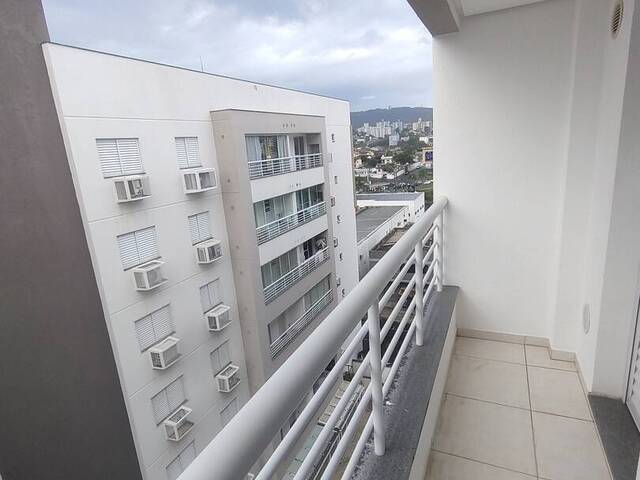 #62 - Apartamento para Venda em Criciúma - SC