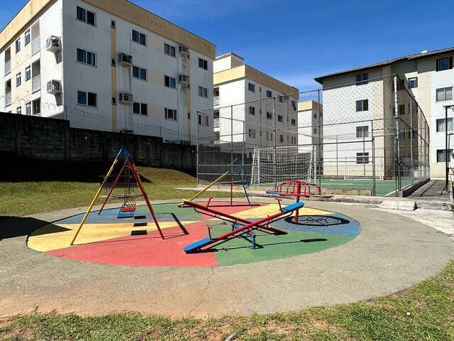 #84 - Apartamento para Venda em Criciúma - SC