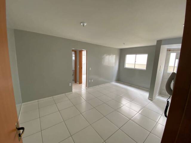 Apartamento para Venda em Criciúma - 4