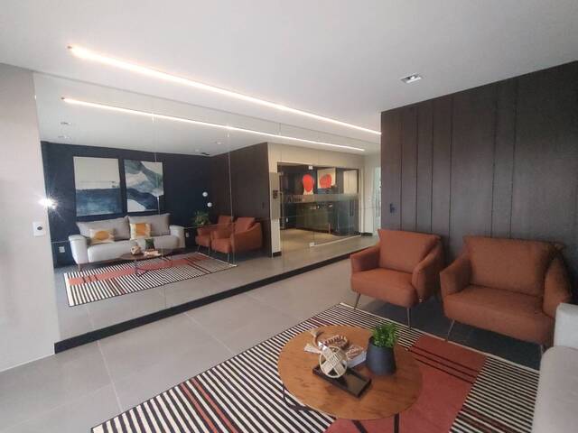 #94 - Apartamento para Venda em Criciúma - SC - 2
