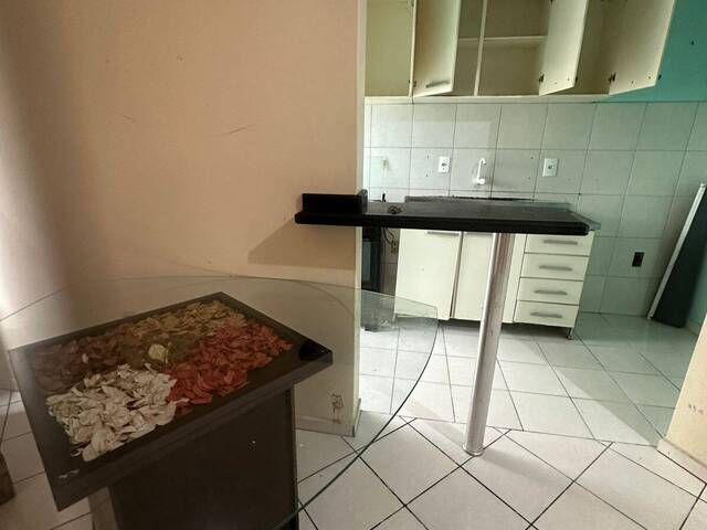 #138 - Apartamento para Venda em Criciúma - SC - 3