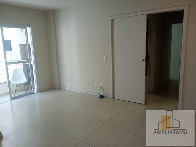 Apartamento para Venda em Criciúma - 4